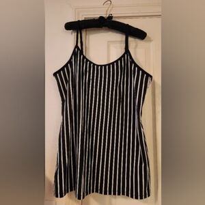 Torrid New Black And White Adjustable Strap Striped Black Camisole Size 4